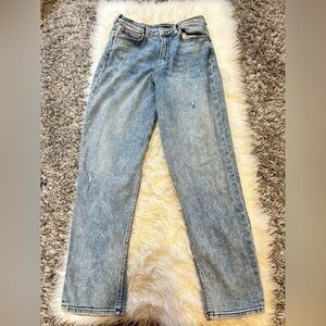 Light Wash Denim Jeans